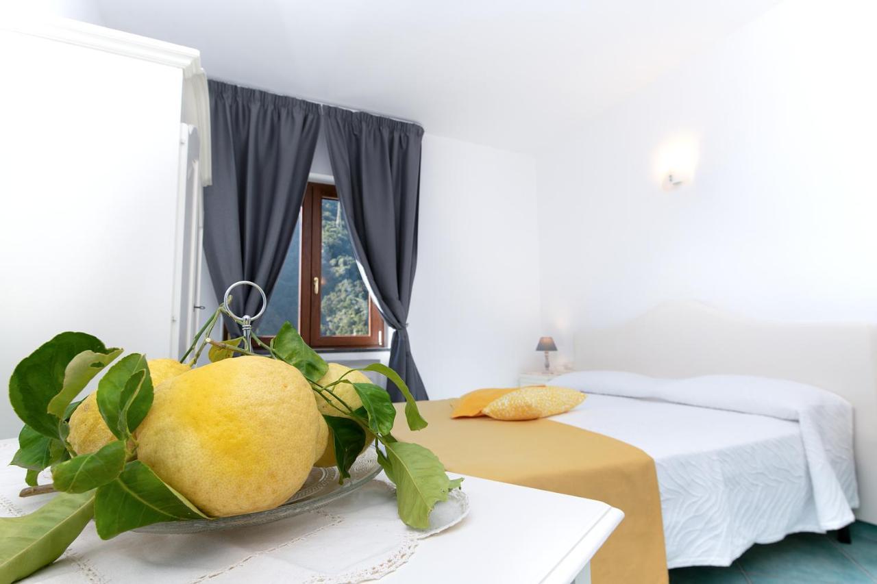 O' Lattariello Bed & Breakfast Amalfi Dış mekan fotoğraf